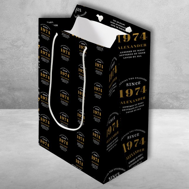 Sac Cadeau Moyen 50e anniversaire 1974 Black Gold Chic Elegant (50th Birthday Chic 1974 Themed Black & Gold Elegant Gift Bags. )