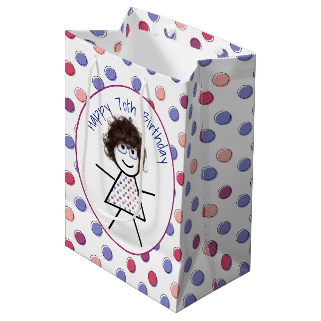 Sac Cadeau Moyen 70e Anniversaire Stick Girl sur Pois (Devant Angle)