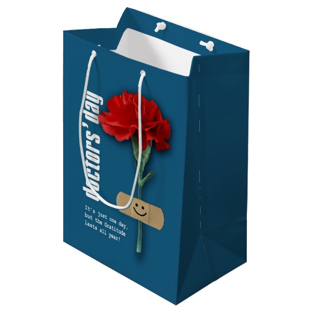 Sac Cadeau Moyen Bonne fête des médecins. Nom personnalisé (Devant Angle)