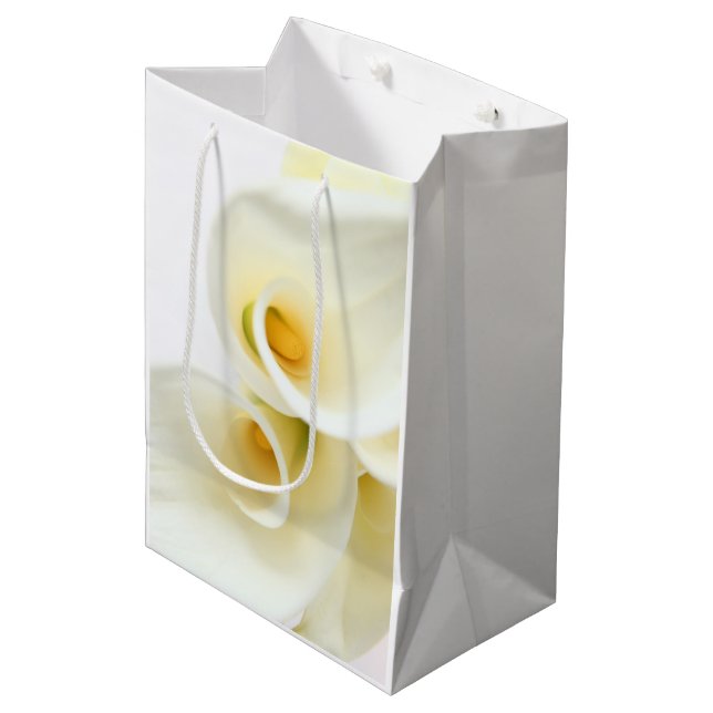 Sac Cadeau Moyen Calla lys au-dessus de closeuse (Devant Angle)