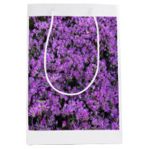 Conception florale en violet