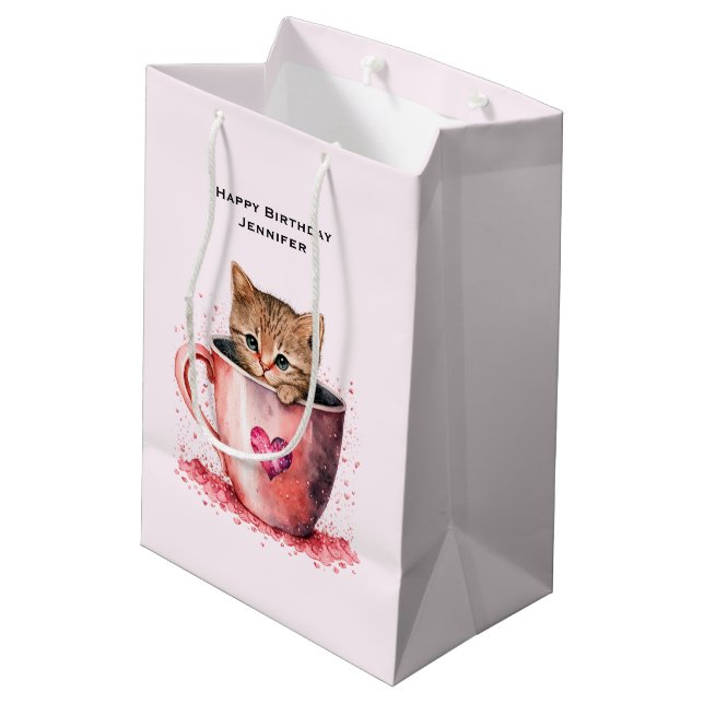 Sac Cadeau Moyen Cute Kitten dans un Teacup avec coeur Anniversaire (Dos Angle)