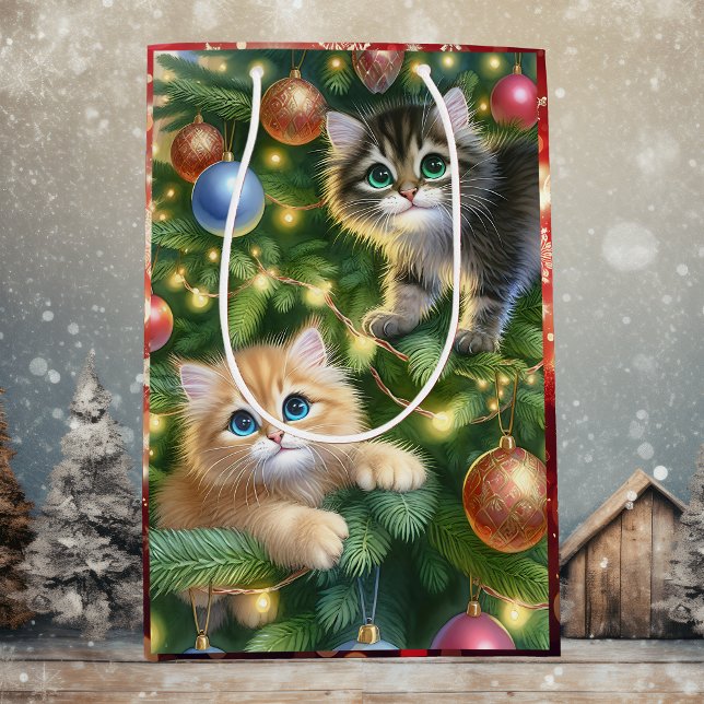 Sac Cadeau Moyen Cute Kittens dans l'arbre de Noël (Créateur téléchargé)