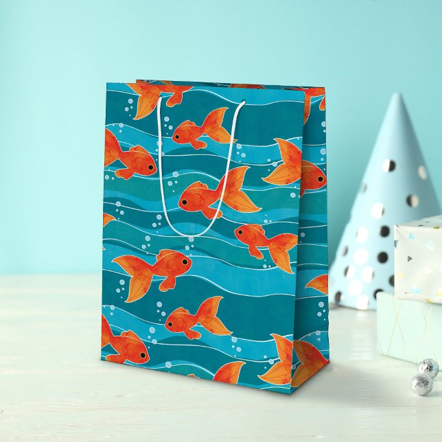 Sac Cadeau Moyen Cute Motif de natation Goldfish & Water (Swimming Goldfish Pattern Gift Bag)