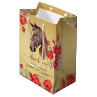 Derby cheval fête équestre élégant cheval brun