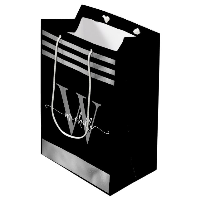 Sac Cadeau Moyen Écriture Élégante Monogramme Noir Rayé Argent (Devant Angle)