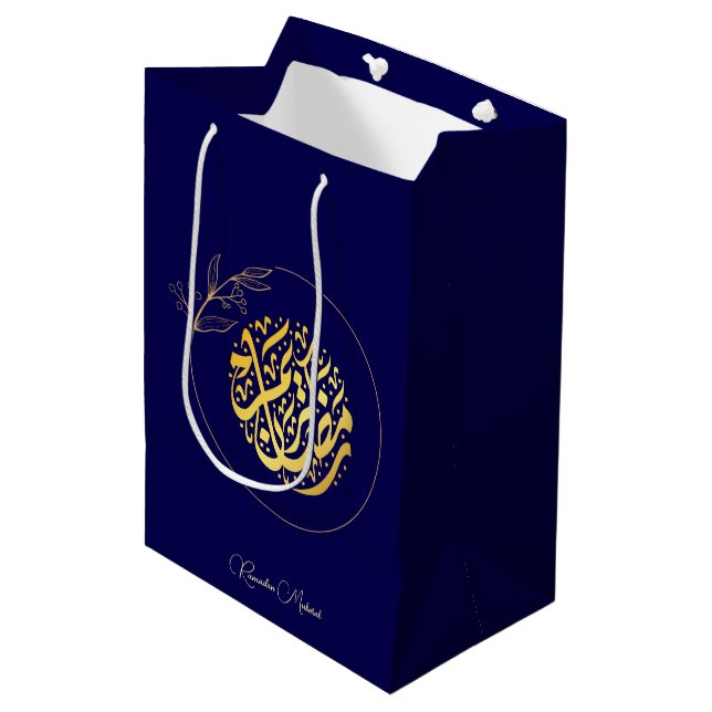 Sac Cadeau Moyen Elégante Marine Dorée Ramadan Moubarak (Devant Angle)