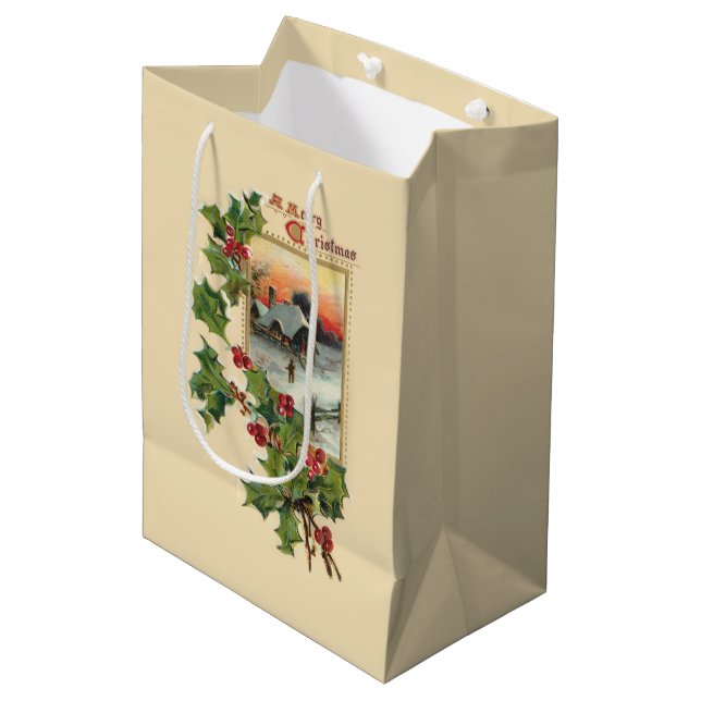Sac Cadeau Moyen Festive Noël Holly et Rustic Winter Scene (Devant Angle)