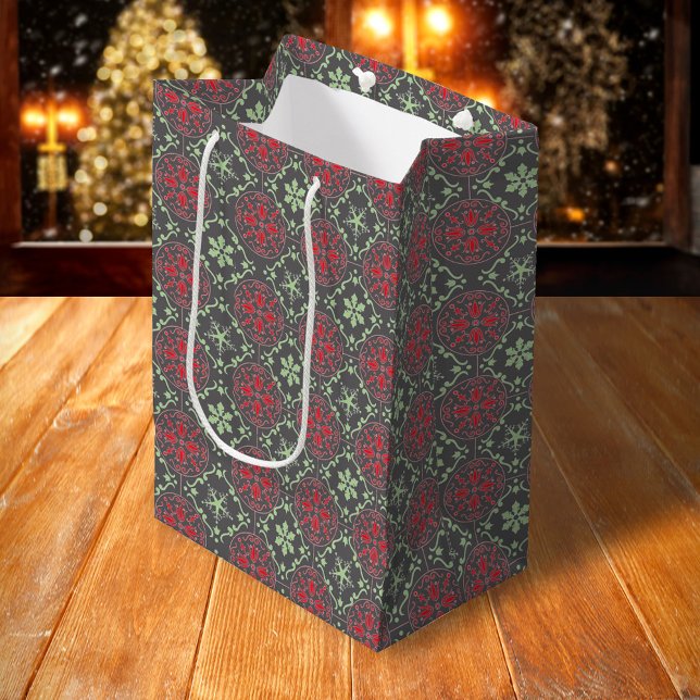 Sac Cadeau Moyen Gray Elegant Nordic Winter Flocon de neige tendanc (Red and green grey snowflake pattern )