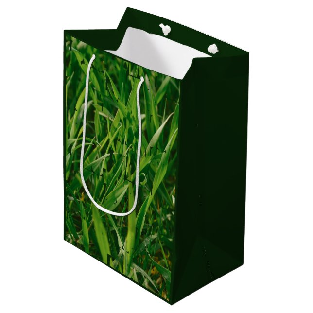 Sac Cadeau Moyen Green Love Lawn Care Service Medium Cadeau (Devant Angle)