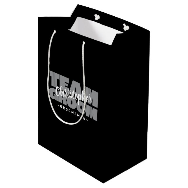 Sac Cadeau Moyen Groomsman Team Groom Mariage Personnalisé Nom Noir (Dos Angle)