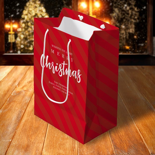 Sac Cadeau Moyen Joyeux Noël mignon Whimsical Rouge rayé amusant (Merry Christmas holiday white calligraphy script striped gift bag.)