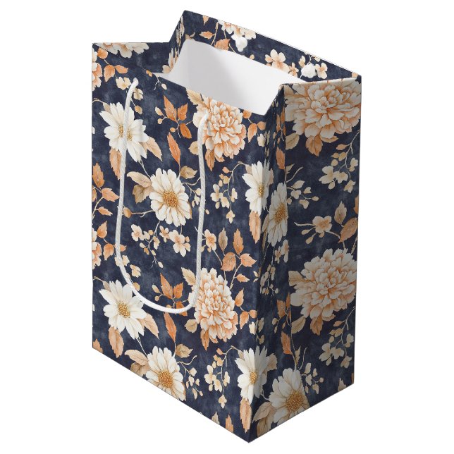 Sac Cadeau Moyen Marine Blue Cream Peach Floral Anniversaire (Devant Angle)