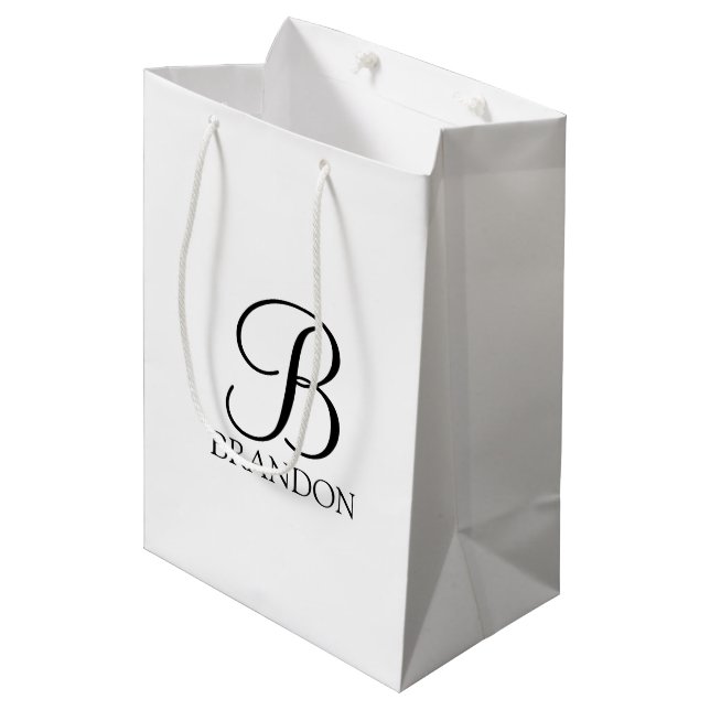 Sac Cadeau Moyen Monogramme et nom de script personnalisé (Devant Angle)