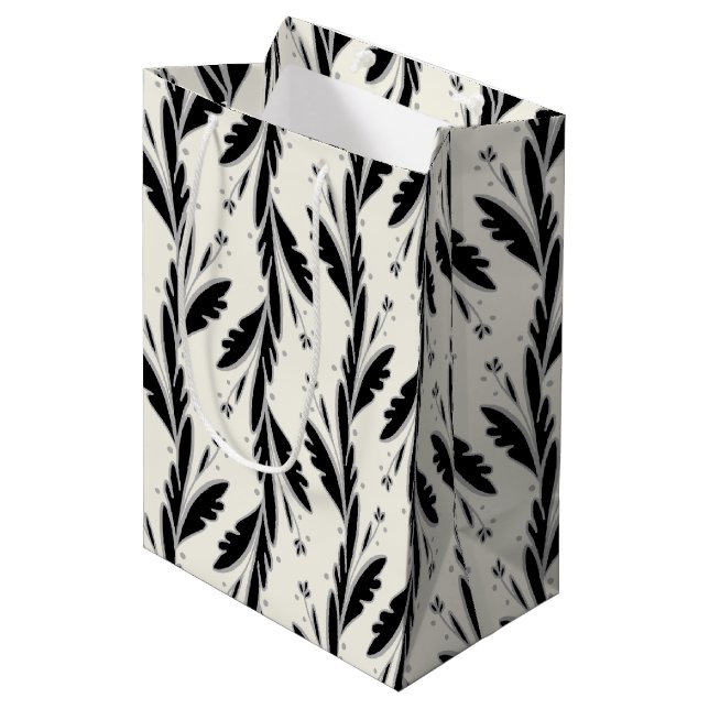 Sac Cadeau Moyen Motif décoratif Vignes Noires (Devant Angle)