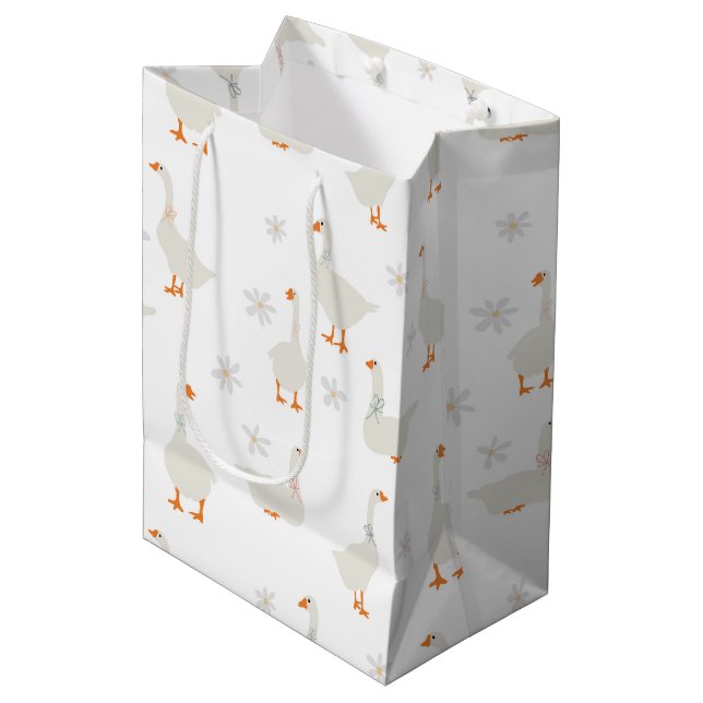 Sac Cadeau Moyen Oie et marguerites à main mignonne (Devant Angle)