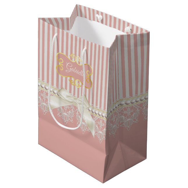 Sac Cadeau Moyen Perles et dentelles Pink Stripes Crème Bow and Nam (Devant Angle)