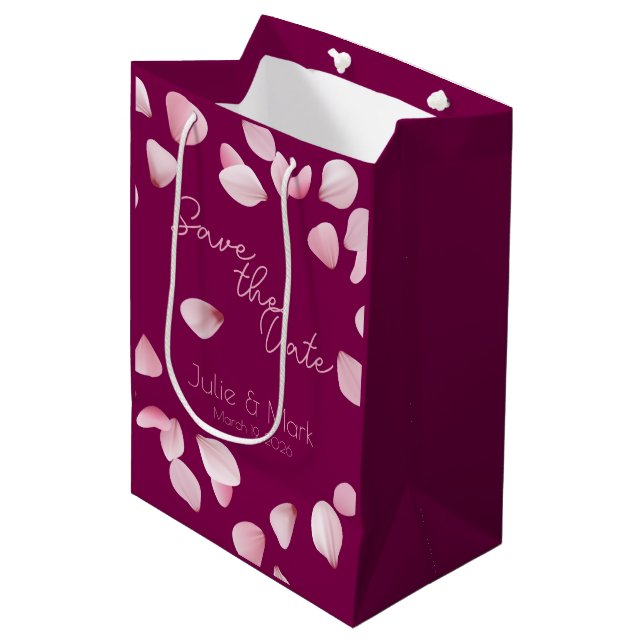 Sac Cadeau Moyen Romantic Pink Petals Save the Date Wedding  (Devant Angle)