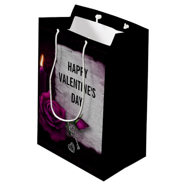 Sac Cadeau Moyen Rose gothique, bougie, parchemin et emplacement (Dos Angle)