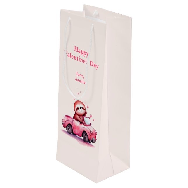 Sac Cadeau Pour Bouteille Cute Sloth Driving a Pink Convertible Valentine's  (Dos Angle)