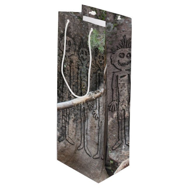 Sac Cadeau Pour Bouteille Nuit des Gigglers à pied Petroglyph (Devant Angle)
