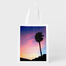 Paume au coucher du soleil