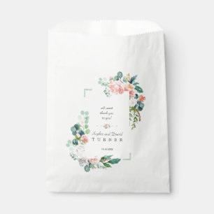 Sachets En Papier Aquarelle rose Fleurs blanches Mariage cadre vert