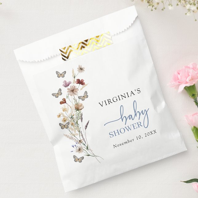 Sachets En Papier Baby shower Fleur sauvage Boho bleu (Dusty Blue Boho Wildflower Baby Shower Favor Bag with Butterflies by Painted Paperie
)