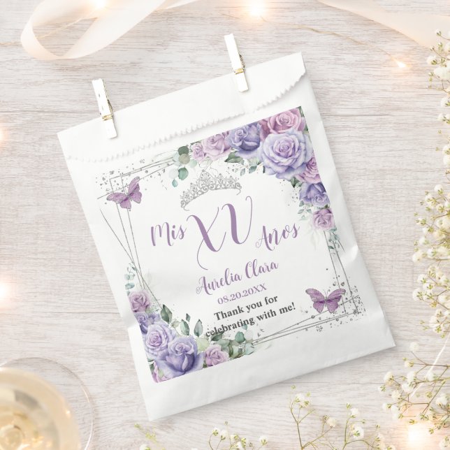 Sachets En Papier Chic Fleurs de Lilas Violet Papillons Robe de Quin (Coupé)
