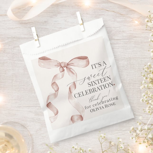 Sachets En Papier Coquette Beige Bow Sweet 16 Anniversaire Dessert (Coupé)