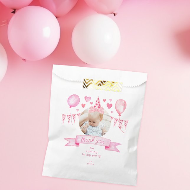 Sachets En Papier Coquette rose Bébé Fille Bow Anniversaire Merci (favor gift bag with custom photo and coquette birthday hat and bow that's movable to fit your design)