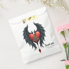 Sachets En Papier Elégance celtique avec coeur et ailes.