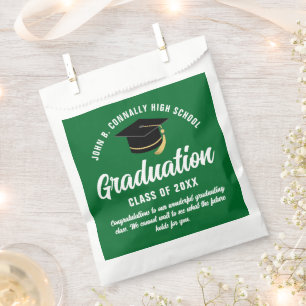 Sachets En Papier Green Graduate Modern Custom Graduation Party