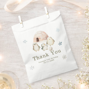 Sachets En Papier Jolie fête d'anniversaire des manchots d'hiver