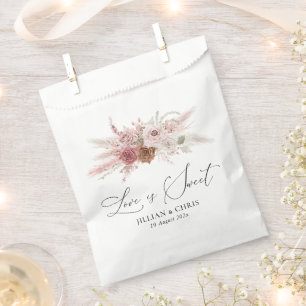 Sachets En Papier l'amour est doux pampas fleuri rose pâle mariage