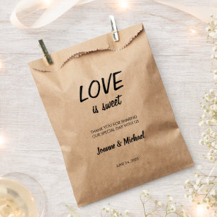 Sachets En Papier L'amour rustique est un doux scénario de mariage M