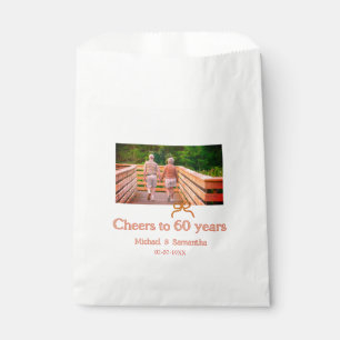 Sachets En Papier rouge ou noeud papillon félicitations pour les 60