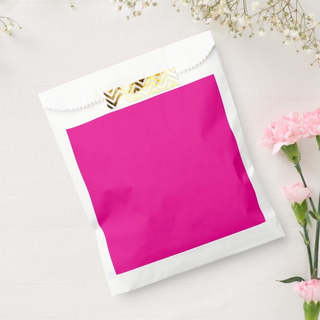 Sachets En Papier un arrière - plan rose avec un (Scellé)