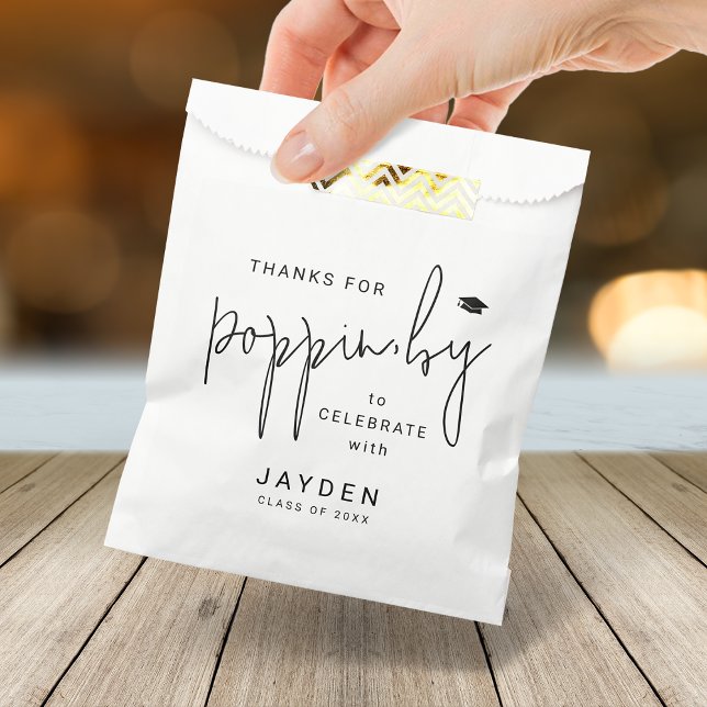 Sachets En Papier Un script moderne Merci pour Popping par Graduatio (Modern Script Thanks for Popping by Graduation Favor Bag)