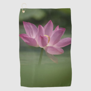 Sacro Pink Lotus Blossom - Serene Zen Kunst, Dicht Golfhandtuch