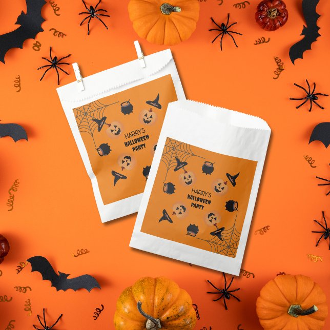 Sacs de Faveur Personnalisés Halloween orange et n (Halloween Black & Orange Personalised Paper Favour Bags.)