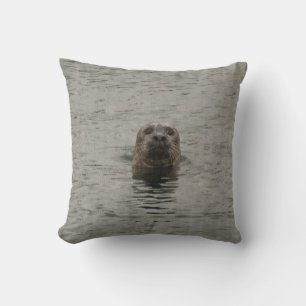Sad Harbour Siegel in der Rain Wildlife Art Kissen