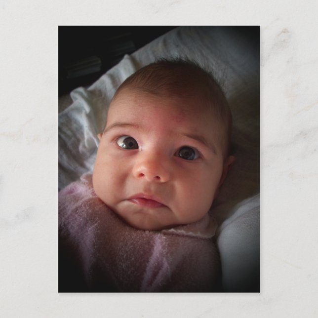 Sad Sad Baby Girl Postkarte (Vorderseite)