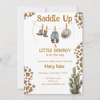 Saddle Up ein kleiner Cowboy ist auf dem Weg Baby Einladung