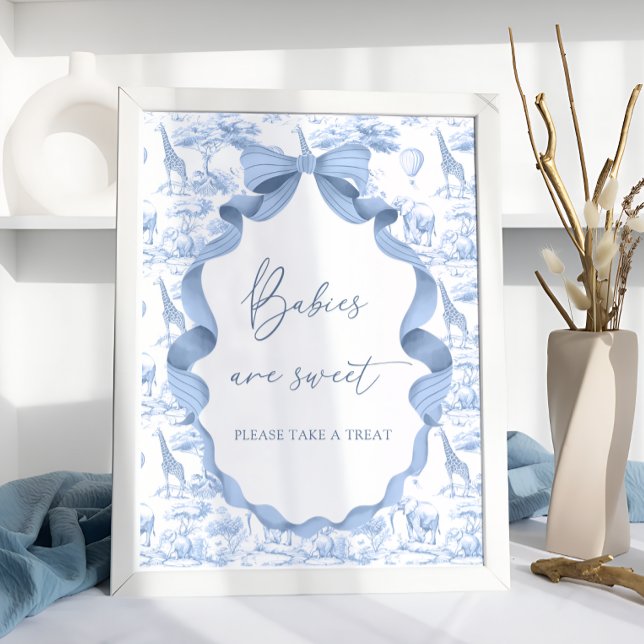 Safari Animals Blue Toile de Jouy Babies sind süß Poster (Von Creator hochgeladen)