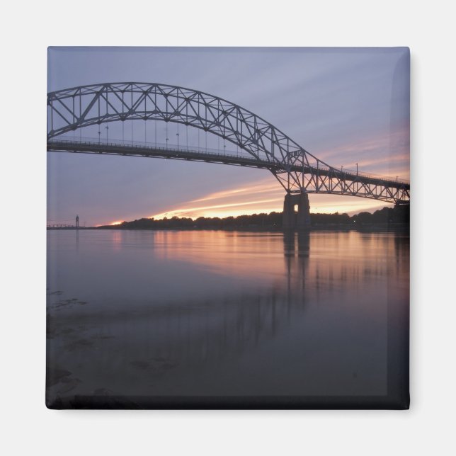Sagamor Brücke über den Cape Cod Kanal, Magnet (Vorne)
