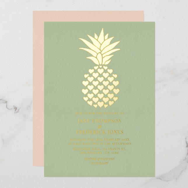 Sage & Gold Tropical Pineapple Wedding Folieneinladung (Vorderseite/Rückseite)