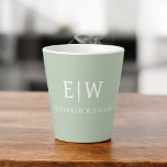 Sage Green Beruflich Simple Monogram Minimalistisc Milchtasse<br><div class="desc">Unsere elegante Berufliche Monogram Minimalistisch Collection: Steigern Sie Ihren Stil mit zeitloser Eleganz und Eleganz. Diese Kollektion wurde mit viel Liebe zum Detail gestaltet und bietet minimalistische Designs, die mit Ihrem personalisierten Monogramm verziert sind. Jedes Stück verströmt Professionalität und Raffinesse, perfekt um in jedem Ambiente einen bleibenden Eindruck zu machen....</div>