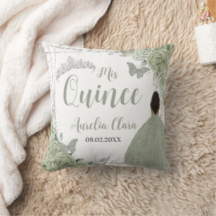 Sage Green Floral Brown Girl Silver 15 Quinceañera Kissen