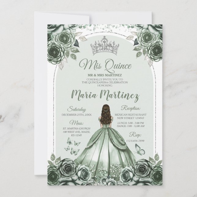 Sage Green Floral Silver Crown Princess Mis Quince Einladung (Vorderseite)